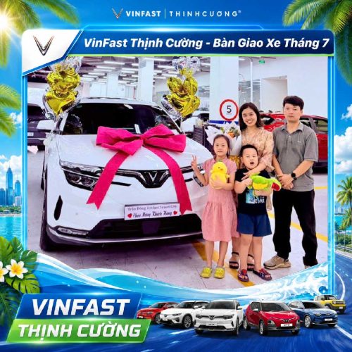 Lễ bàn giao xe Vinfast tháng 7