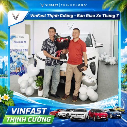 Lễ bàn giao xe Vinfast tháng 7
